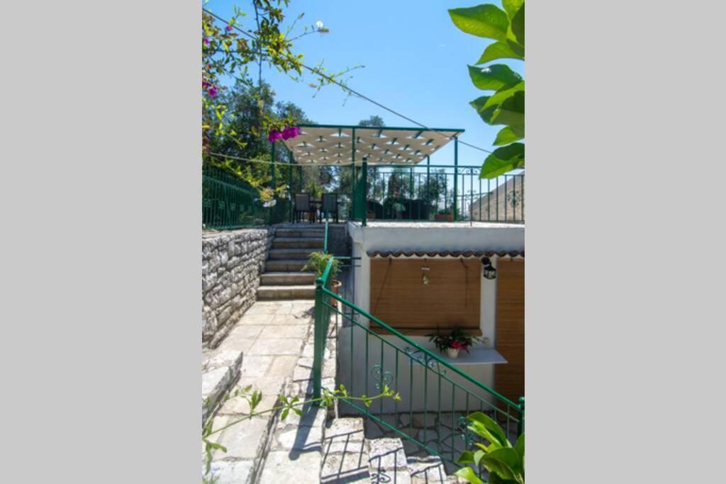 Thanos Cottage Vlachopoulátika Exterior foto